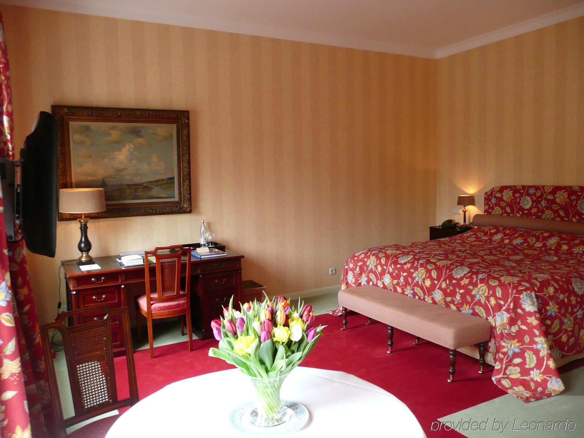 Central Park Voorburg - Relais & Chateaux Номер фото